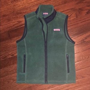 Vineyard Vines sleeveless vest
